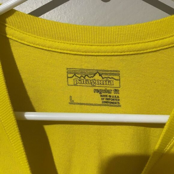 Patagonia short  sleeve t-shirt - Picture 3 of 4
